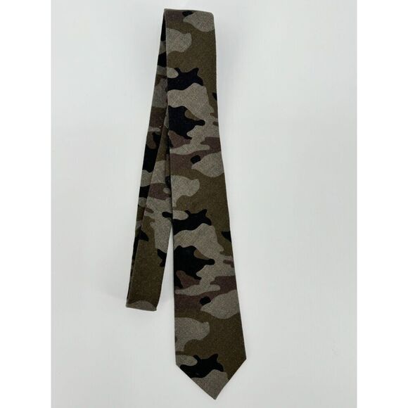 Banana Republic Other - Banana Republic Tie Camo Surplus Olive Green Black Cotton Skinny Necktie